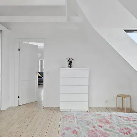 Gorgeous In With Wifi Holiday home Lundby Stationsby
