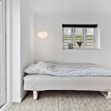 Gorgeous In With Wifi Holiday home